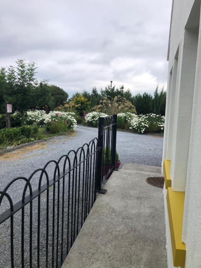 Isserkelly House Clonbur Buitenkant foto